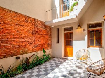 Casa · 138m² · 5 Ambientes · Casa de Pasillo Único a Estrenar de 3 Dorm. con Patio, Terraza y Pileta