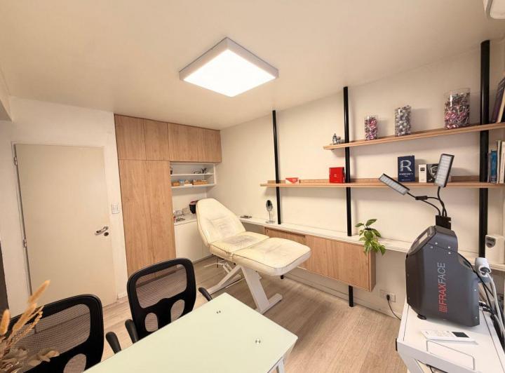 Consultorio · 45m² · 3 Ambientes · 1 Cochera