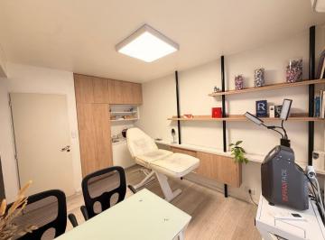 Consultorio de 3 ambientes, Ciudad de Mendoza · Consultorio Amoblado en Alquiler en 5.ª Sección. Ideal Medicina!