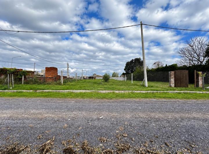Terreno · 300m²