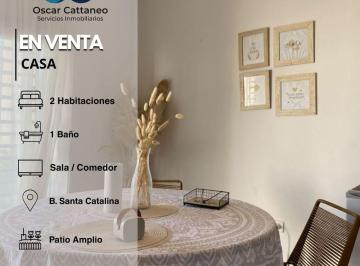 Casa de 3 ambientes, Corrientes · Venta - Casa Dos Dorm.