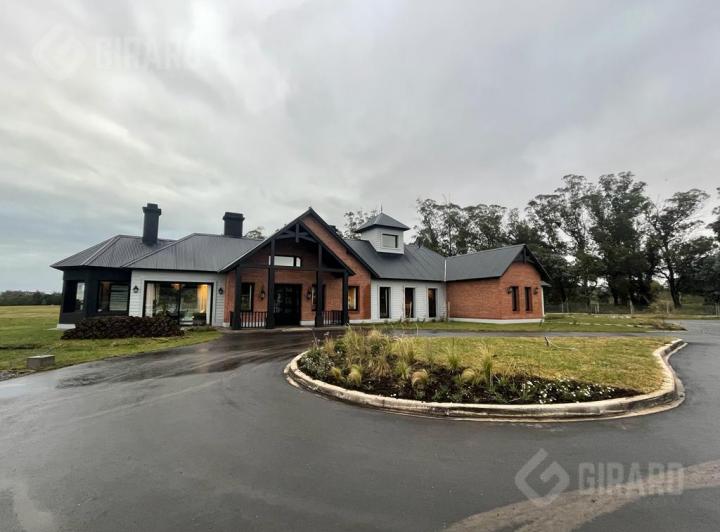 Terreno · 601m²