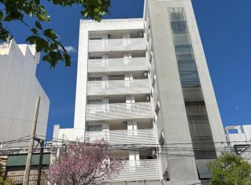 Departamento de 4 ambientes, Córdoba · Depto Pb con Patio y Asador Propio! Dueño Directo