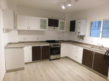 Departamento · 76m² · 4 Ambientes · 1 Cochera · Venta Departamento 3 Dorm. con Patio Balcon y Cochera. del Abasto