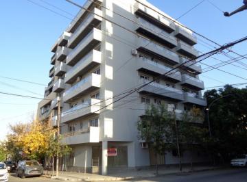 Local comercial · 64m² · 3 Ambientes · Venta Local Comercial en B Alberdi, Ideal Inversion!
