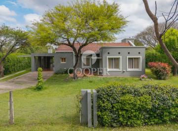 Casa de 6 ambientes, Villa Allende · Casa en Venta en La Herradura, Villa Allende