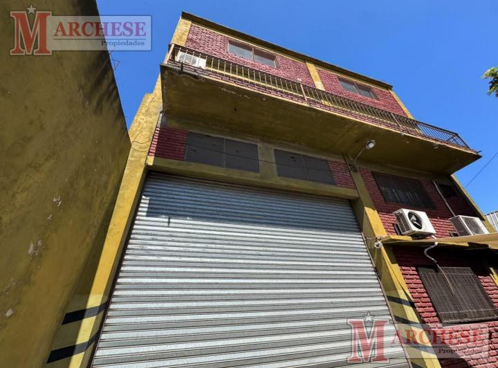 Local comercial · 1200m²