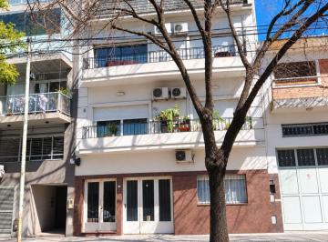 PH · 94m² · 3 Ambientes · Venta PH 3 Ambientes Monte Castro 2do por Escalera