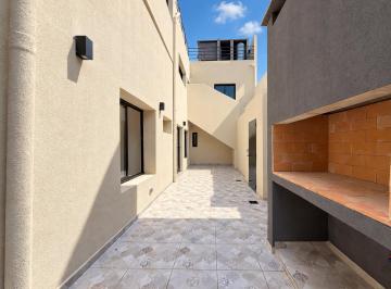 PH · 80m² · 4 Ambientes · Alquiler PH 4 Ambientes en Caballito con Patio