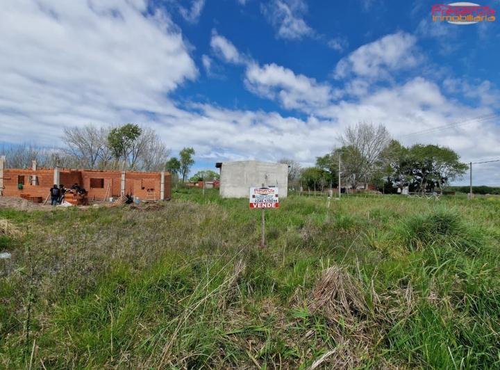 Terreno · 402m²