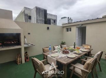 PH · 54m² · 3 Ambientes · PH Reciclado en Villa Santa Rita / Floresta