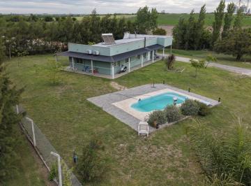 Casa · 200m² · 5 Ambientes · Se Vende Gran Propiedad en Crespo!
