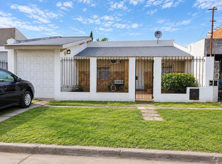 Casa · 120m² · 5 Ambientes