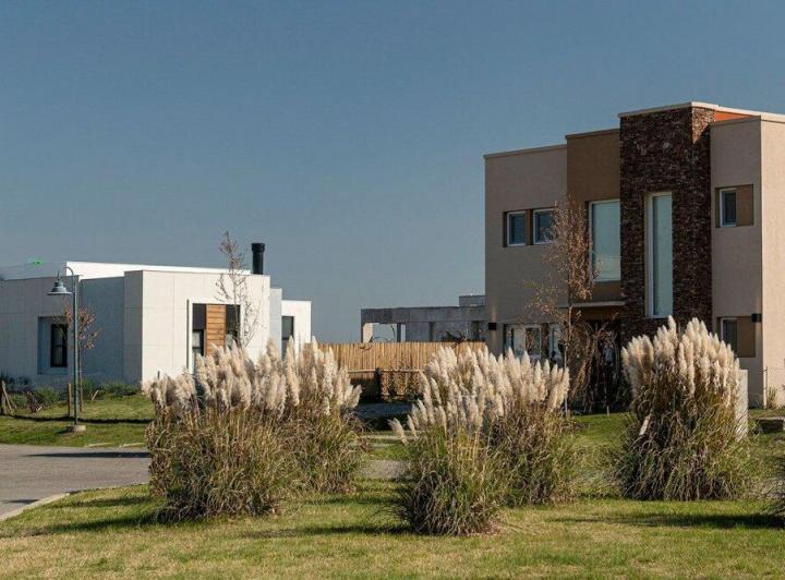 Terreno · 706m²
