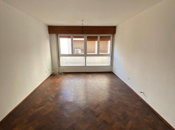 Departamento · 75m² · 5 Ambientes