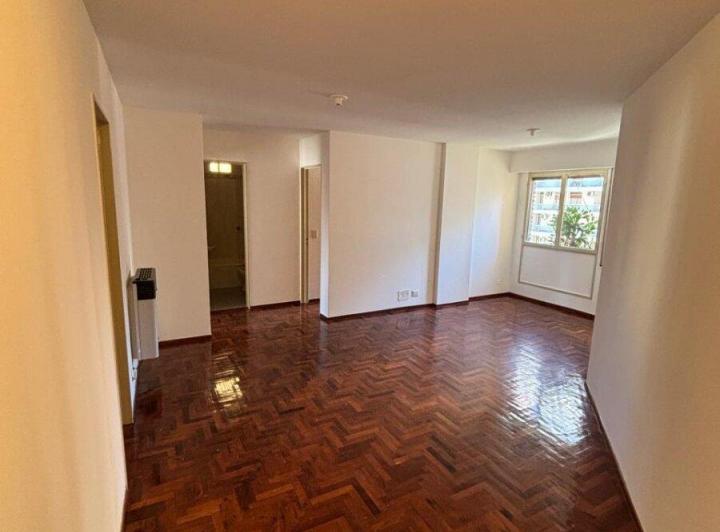 Departamento · 75m² · 5 Ambientes