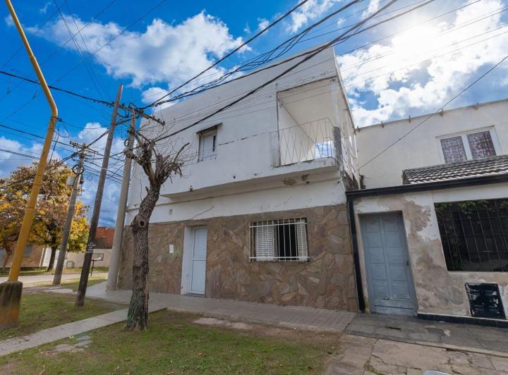 Casa · 154m² · 3 Ambientes · 1 Cochera