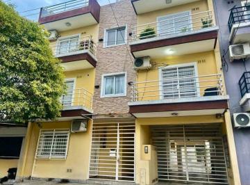 Departamento · 70m² · 3 Ambientes · Venta Dpto Terraza Propia 3amb Casanova Balcon