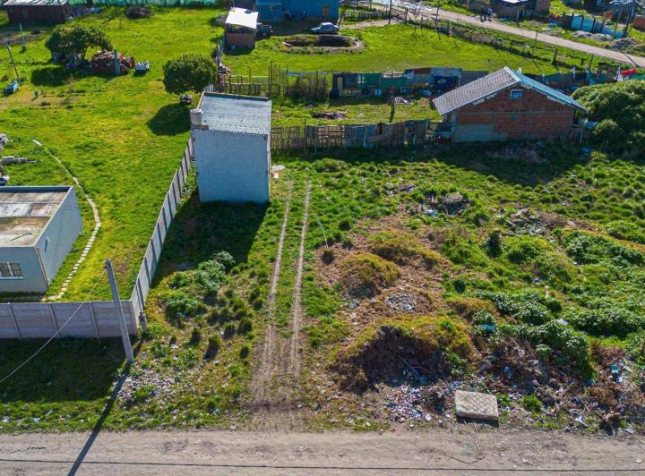 Terreno · 400m²