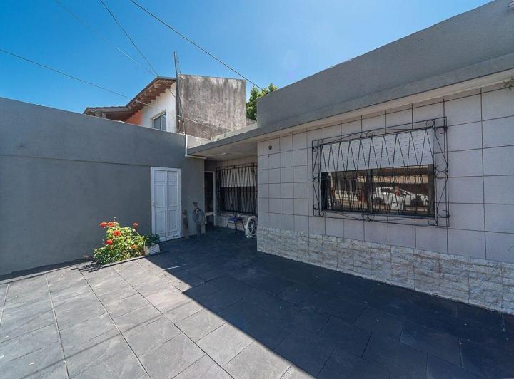 Casa · 101m² · 3 Ambientes · 1 Cochera