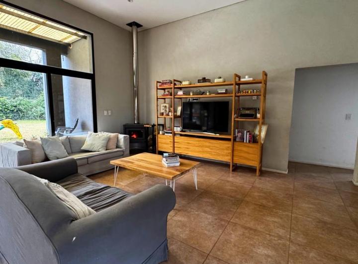 Casa · 144m² · 4 Ambientes · 1 Cochera