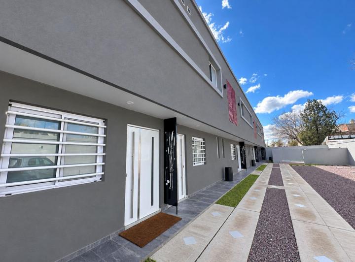 PH · 79m² · 4 Ambientes · 1 Cochera