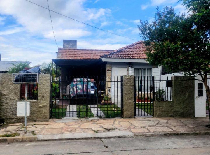 Casa · 75m² · 5 Ambientes