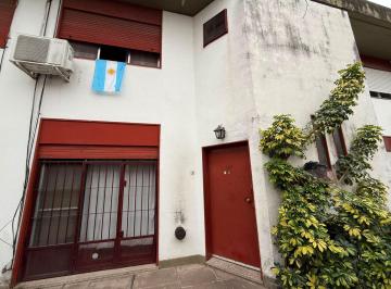 Casa · 70m² · 4 Ambientes · Venta Duplex 4 Amb Barrio Cartero