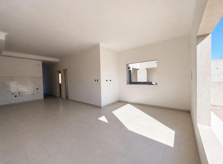 Casa · 85m² · 4 Ambientes · 1 Cochera