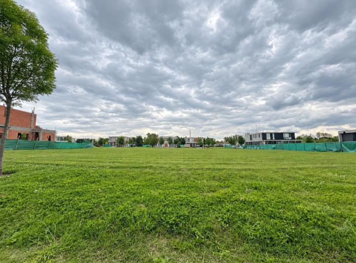 Terreno · 585m²