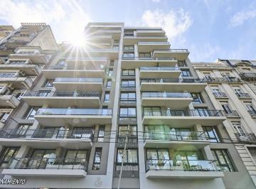 Departamento · 93m² · 3 Ambientes · 1 Cochera · 3 Ambientes con Balcón Corrido, Cochera Fija en Om Recoleta. a Estrenar. Amenities. Seguridad 24hs.