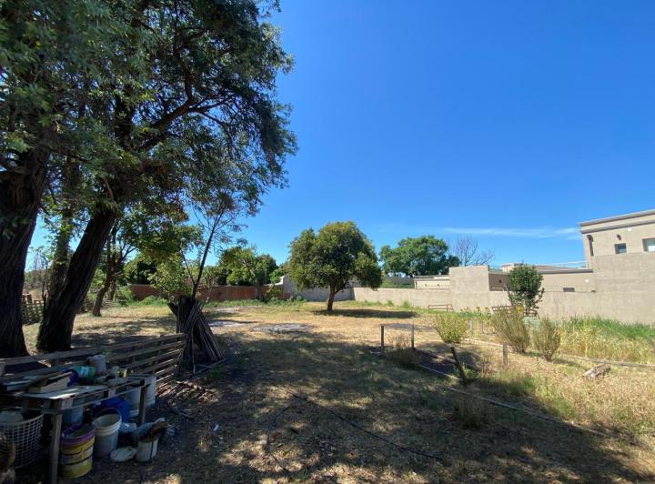 Terreno · 1200m²
