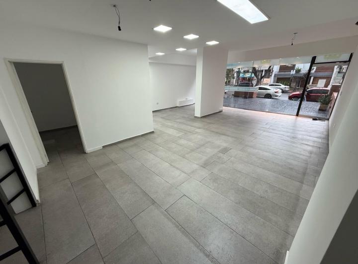 Local comercial · 110m² · 3 Ambientes