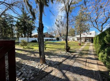 Casa de 5 ambientes, Roldán · Oportunidad Casa en Venta Cotos de La Alameda - Roldán - 783 m² - Patio, Pileta, Quincho Cubierto.