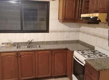 Casa de 3 ambientes, La Matanza · Dúplex en Alquiler – Villa Luzuriaga