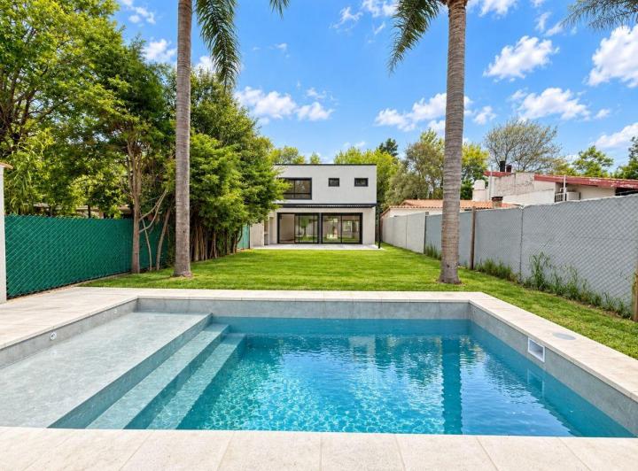 Casa · 191m² · 5 Ambientes · 1 Cochera