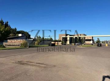 Departamento · 95m² · 3 Ambientes · 1 Cochera · Vendo Dúplex en Barrio Las Cortaderas 3, Guaymallén