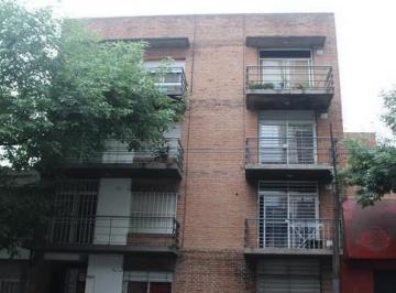 Departamento · 32m² · 2 Ambientes · 9 de Julio Al 2600 Alquiler Departamento 1 Dormitorio en Rosario Barrio Lourdes