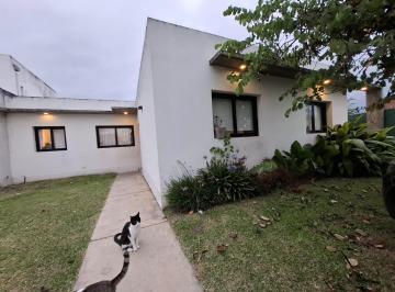 Casa de 3 ambientes, Tafí Viejo · Casa en Barrio Priv Las Quintas 1 2 Dorm.