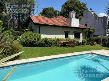 Casa · 180m² · 4 Ambientes · 4 Cocheras · Casa en Venta Beccar