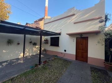 Casa de 3 ambientes, Quilmes · Casa en Venta en El Centro de Bernal