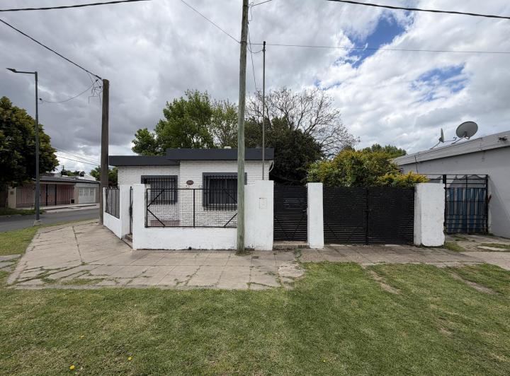 Casa · 130m² · 5 Ambientes · 1 Cochera