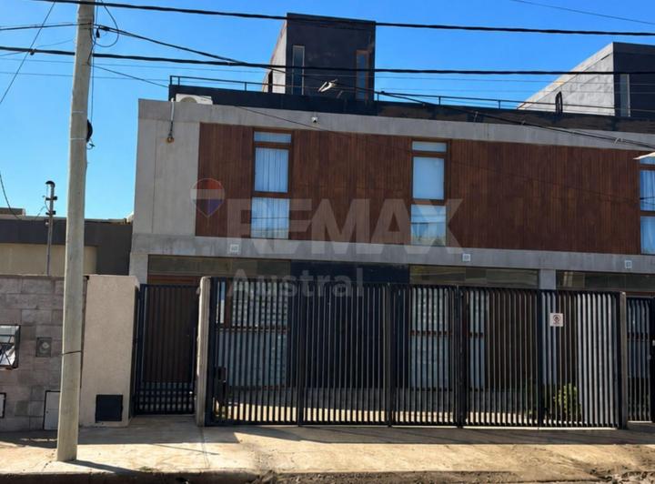 Casa · 80m² · 3 Ambientes · 1 Cochera