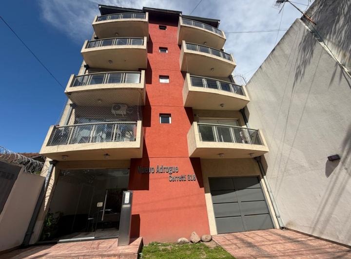 Departamento · 90m² · 3 Ambientes · 1 Cochera