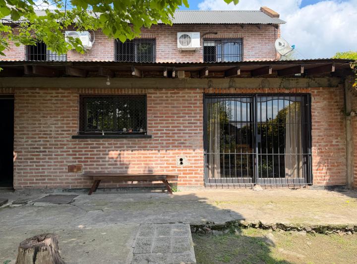 Casa · 150m² · 3 Ambientes · 1 Cochera