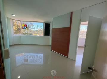 Oficina comercial · 69m² · Oficina en Venta en Paseo El Agora, Pinamar Centro