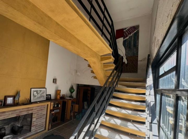 Casa · 200m² · 5 Ambientes
