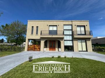 Casa · 234m² · 5 Ambientes · 12 Cocheras · Casa en Alquiler Prados del Oste