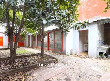 Bodega-Galpón de 3 ambientes, Villa Ortuzar · Galpón con Oficinas Alquiler en Villa Ortuzar