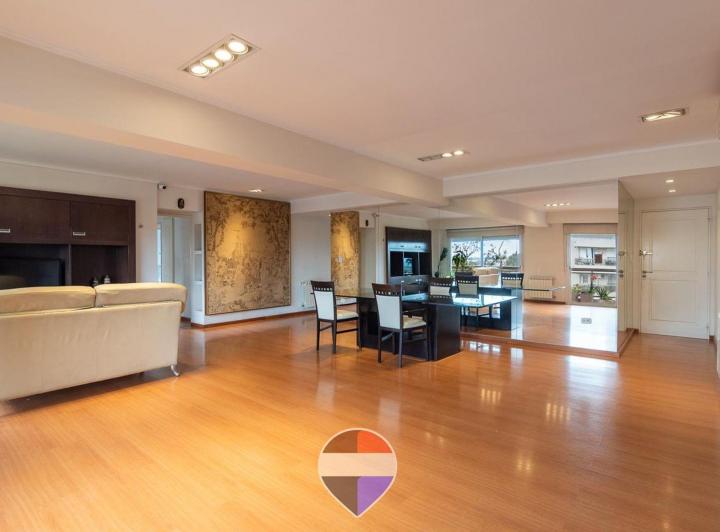 Departamento · 207m² · 8 Ambientes · 2 Cocheras